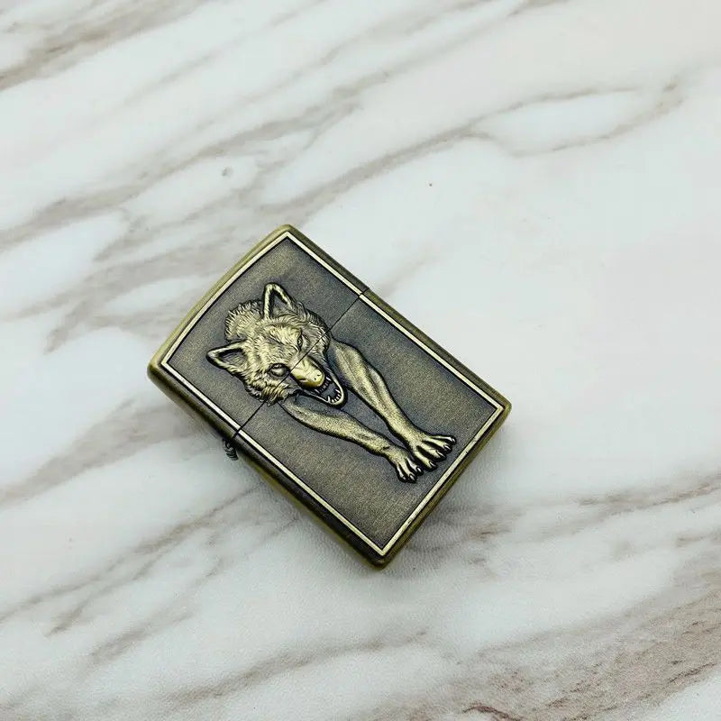 New Creative Embossed Grinding Wheel Fuel Lighter, Classic Windproof Lighter, Cigarette Accessories, Men's Gift