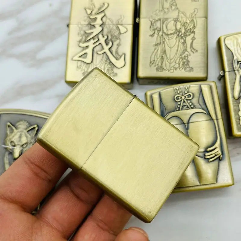 New Creative Embossed Grinding Wheel Fuel Lighter, Classic Windproof Lighter, Cigarette Accessories, Men's Gift