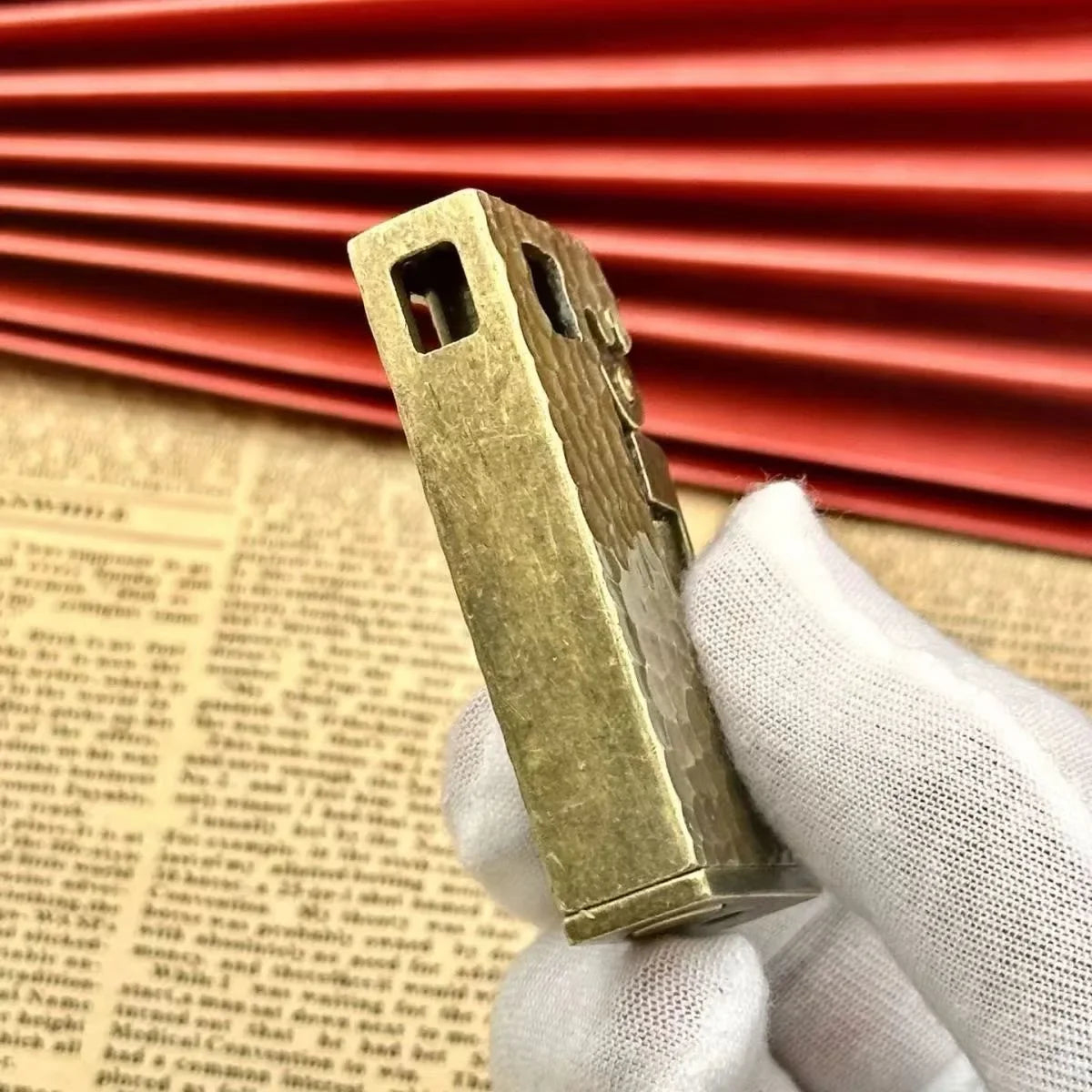 New Retro Scimitar Kerosene Lighter Windproof Pit Heterosexual Metal Press Ignition Lighter Wholesale Male Personalized Gift