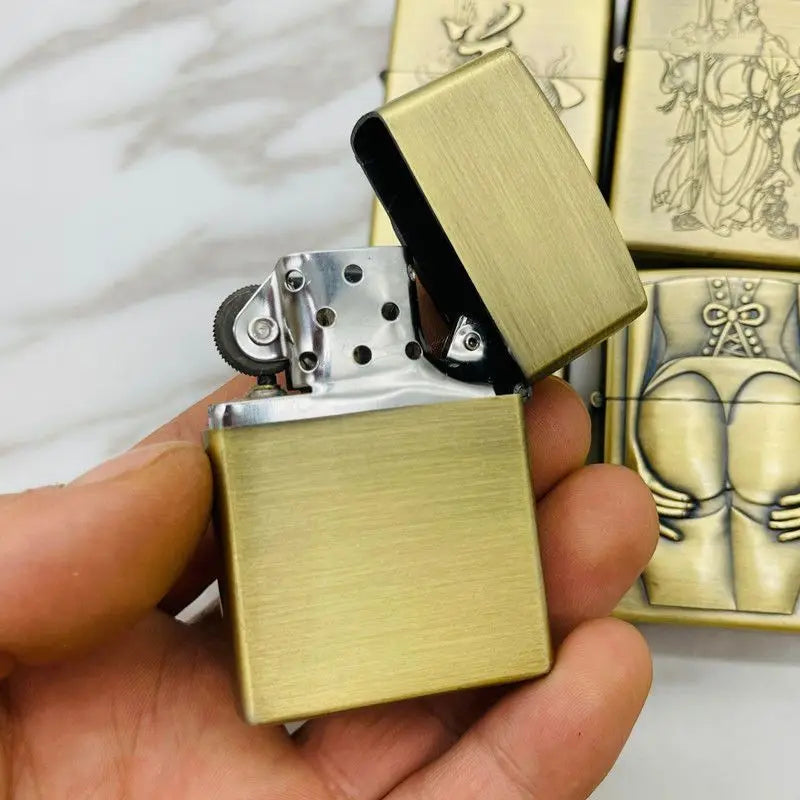 New Creative Embossed Grinding Wheel Fuel Lighter, Classic Windproof Lighter, Cigarette Accessories, Men's Gift